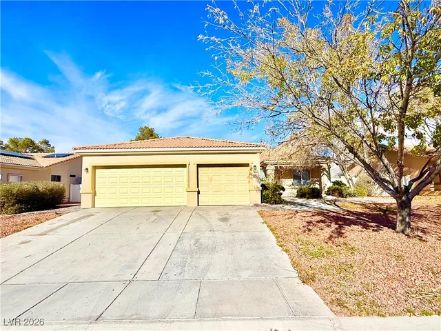 $2,000 | 5810 East Badlands, Pahrump, NV 89061