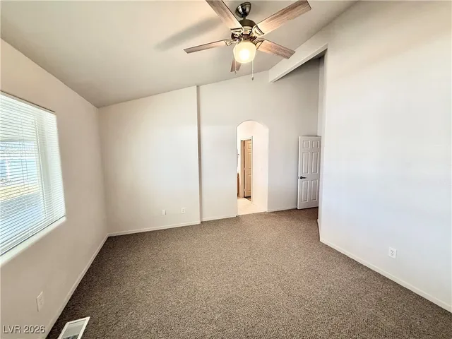 $2,000 | 5810 East Badlands, Pahrump, NV 89061