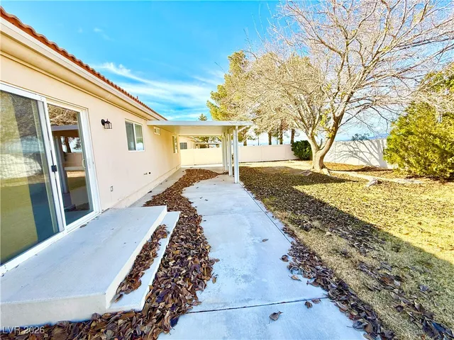 $2,000 | 5810 East Badlands, Pahrump, NV 89061