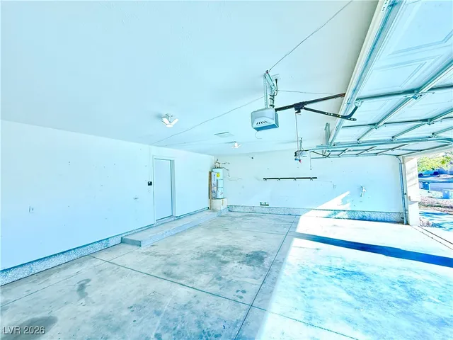 $2,000 | 5810 East Badlands, Pahrump, NV 89061