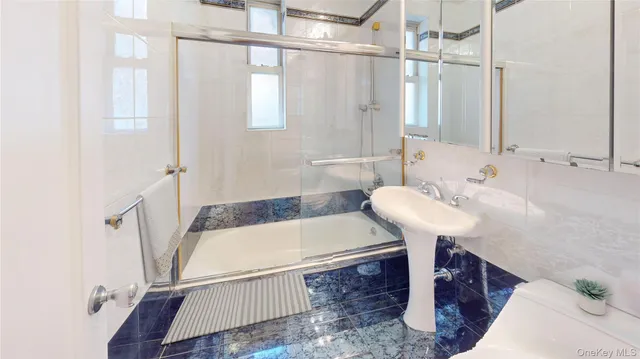 $429,950 | 85-04 63rd Drive, Unit 6E | Rego Park