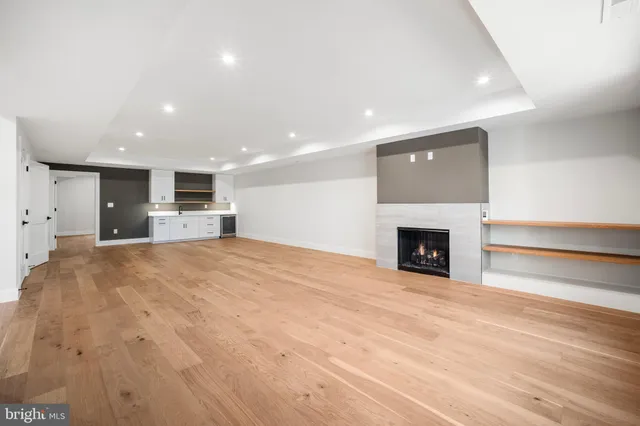 $2,890,000 | 8023 Lewinsville Road, McLean, VA 22102