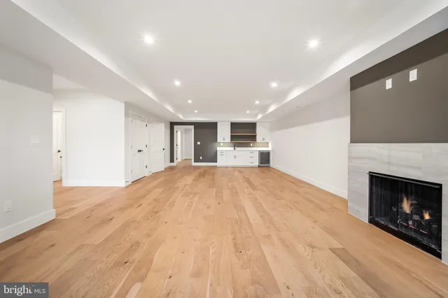 $2,890,000 | 8023 Lewinsville Road, McLean, VA 22102