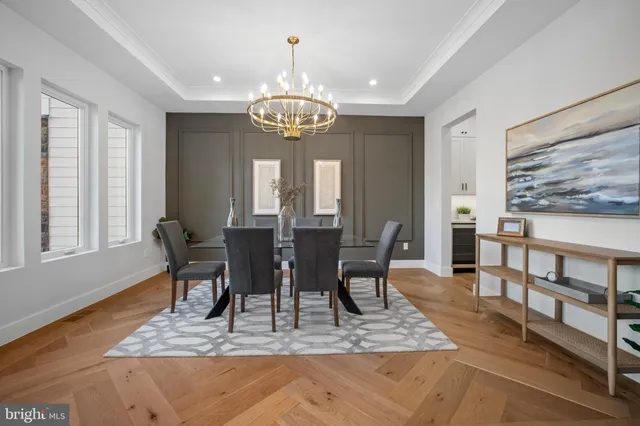 $2,890,000 | 8023 Lewinsville Road, McLean, VA 22102