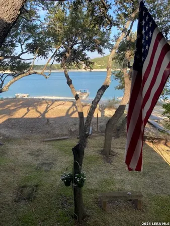 $478,600 | 781 Lookout Drive, Lakehills, TX 78063