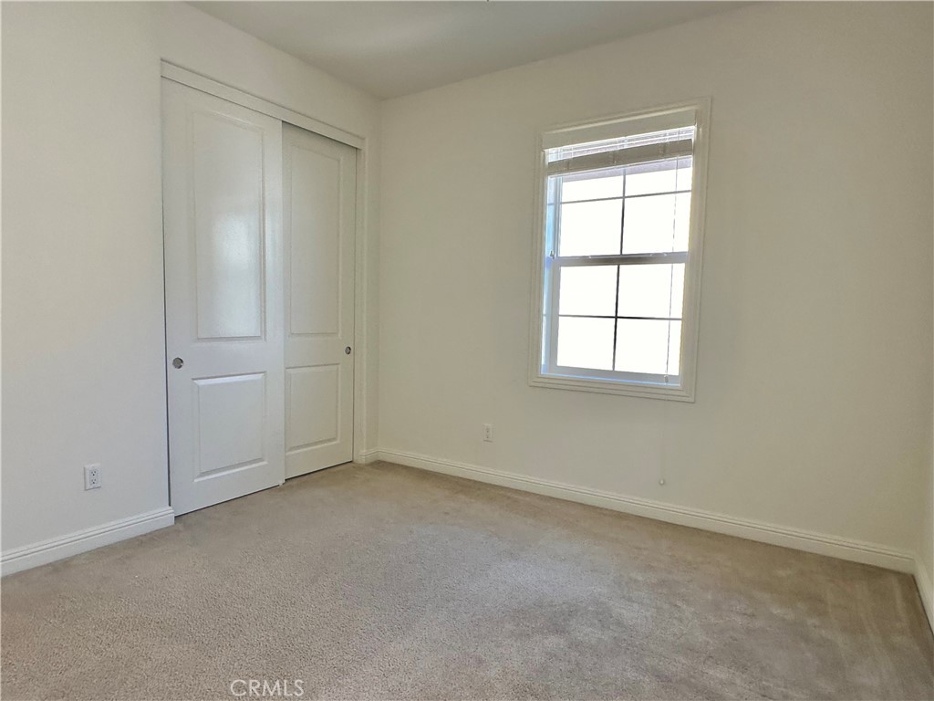 158 Bryce Run Lake Forest, CA 92630 - Photo 16 of 27 an empty room with windows
