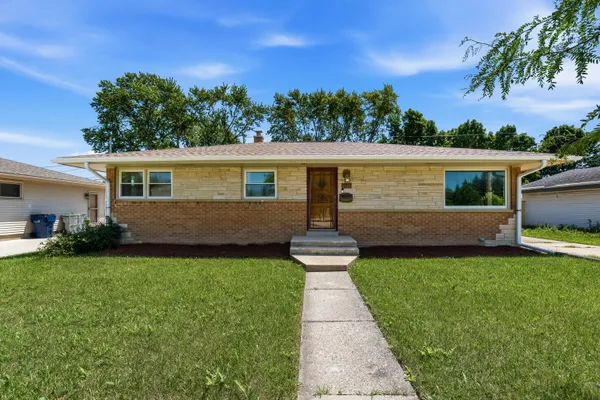 $259,000 | 6540 North 91st Street, Milwaukee, WI 53224