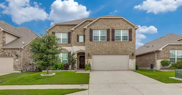 $470,000 | 1005 Pinnacle Breeze Drive, Fort Worth, TX 76052