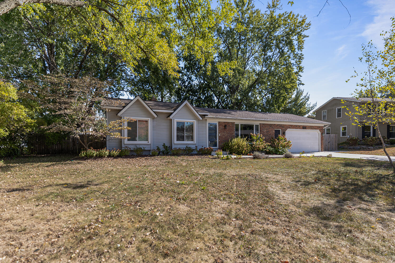 7850 Ronson Avenue Jenison, MI 49428 - Photo 2 of 30 Front of Home