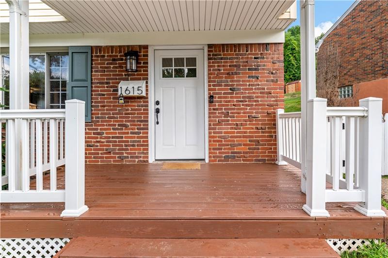 1615 McCully Road Pittsburgh, PA 15234 - Photo 3 of 39 Gallery Image 3