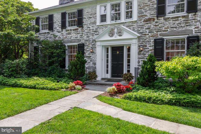 110 Guernsey Road Swarthmore, PA 19081 - Photo 3 of 34 Delightful landscaping & slate walkways