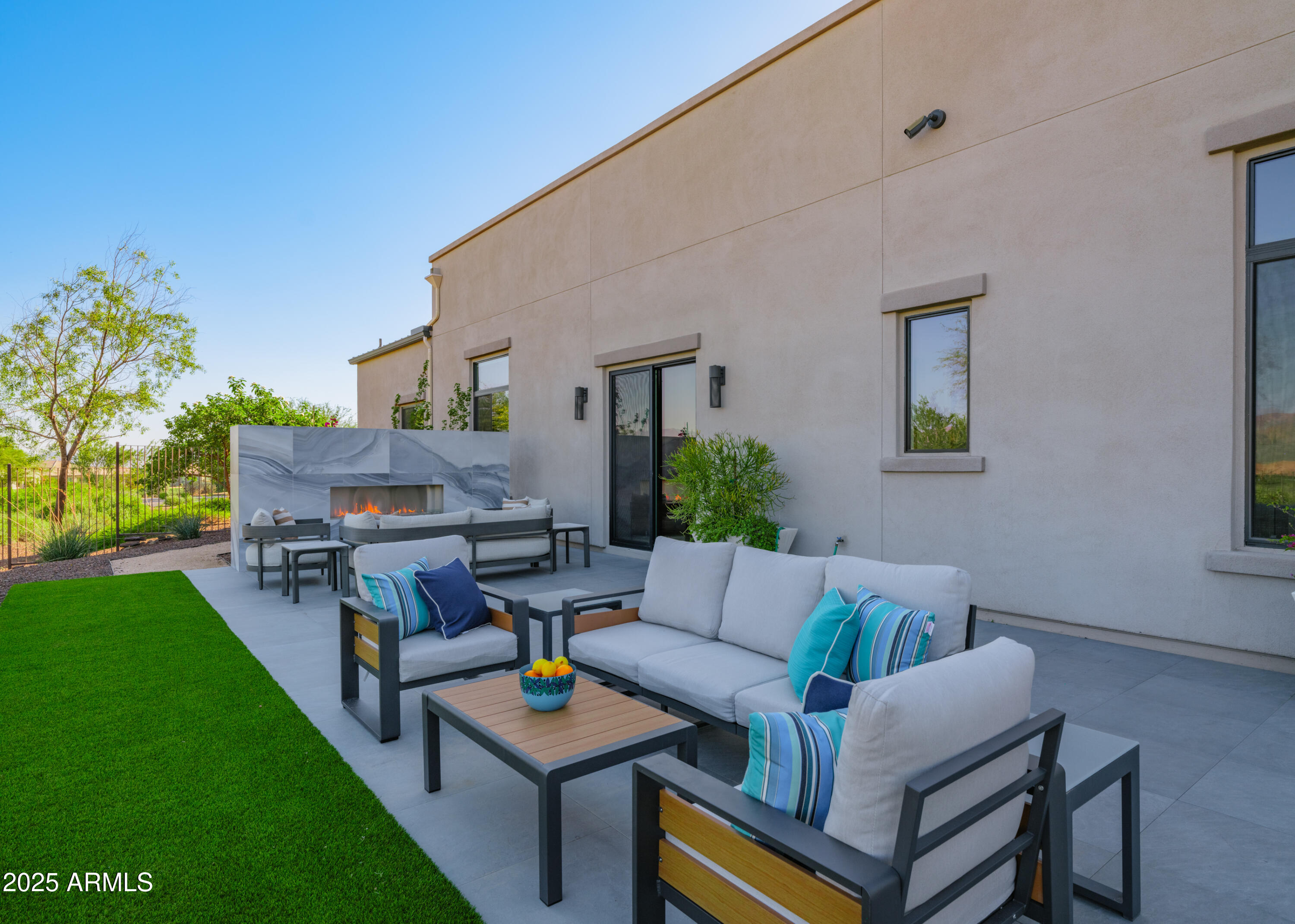 29420 North Verde River Way West Rio Verde, AZ 85263 - Photo 10 of 80 Mtn. Promenade w/ Glass Fireplace