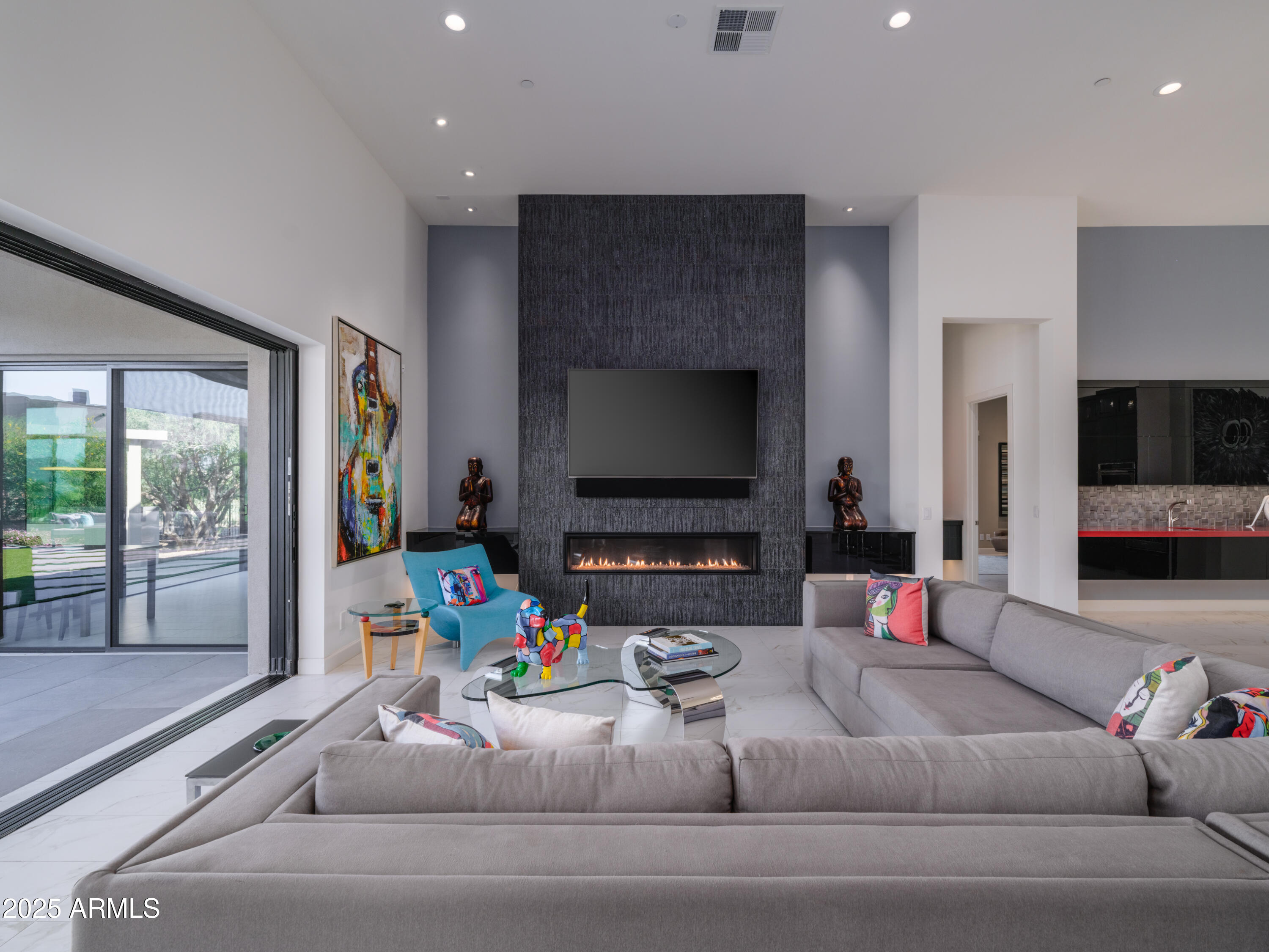 29420 North Verde River Way West Rio Verde, AZ 85263 - Photo 15 of 80 Grand and yet still cozy