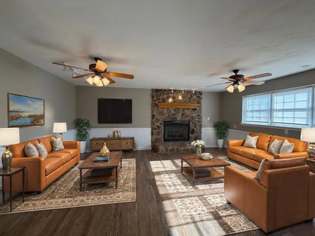 $449,000 | 1020 Lauderdale Avenue, Vinton, VA 24179