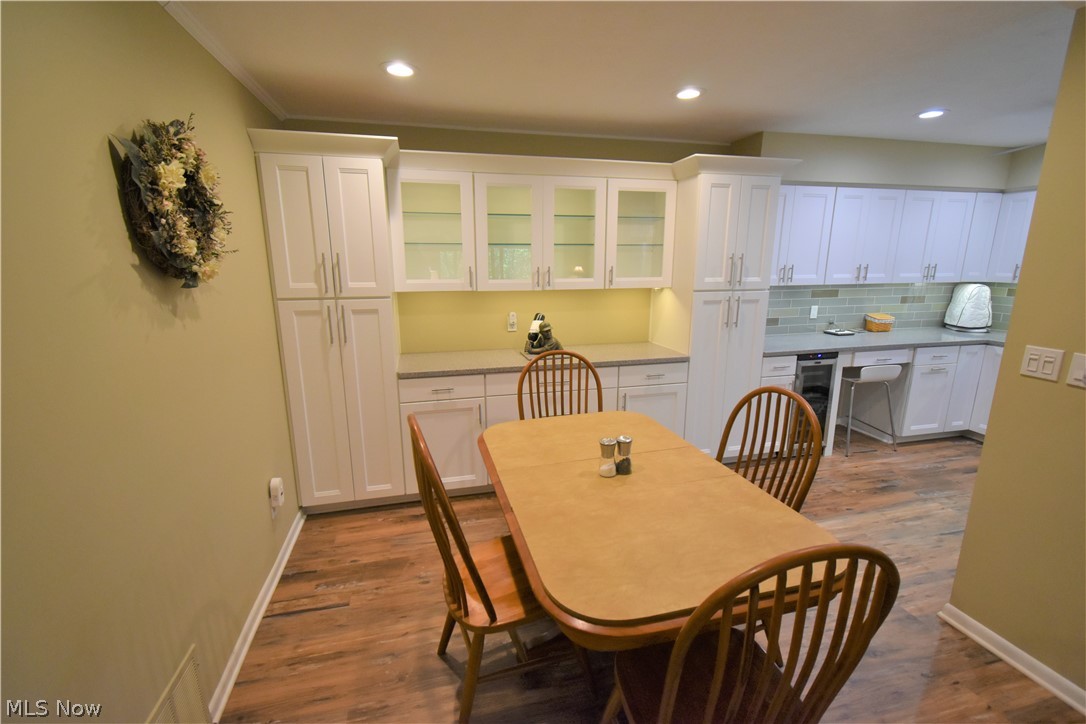 22950 Mastick Road, Unit 203 Cleveland, OH 44126 - Photo 9 of 35