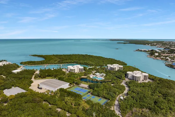 $1,699,000 | 8403 Gulf Of Mexico Boulevard, Unit 403, Marathon, FL 33050