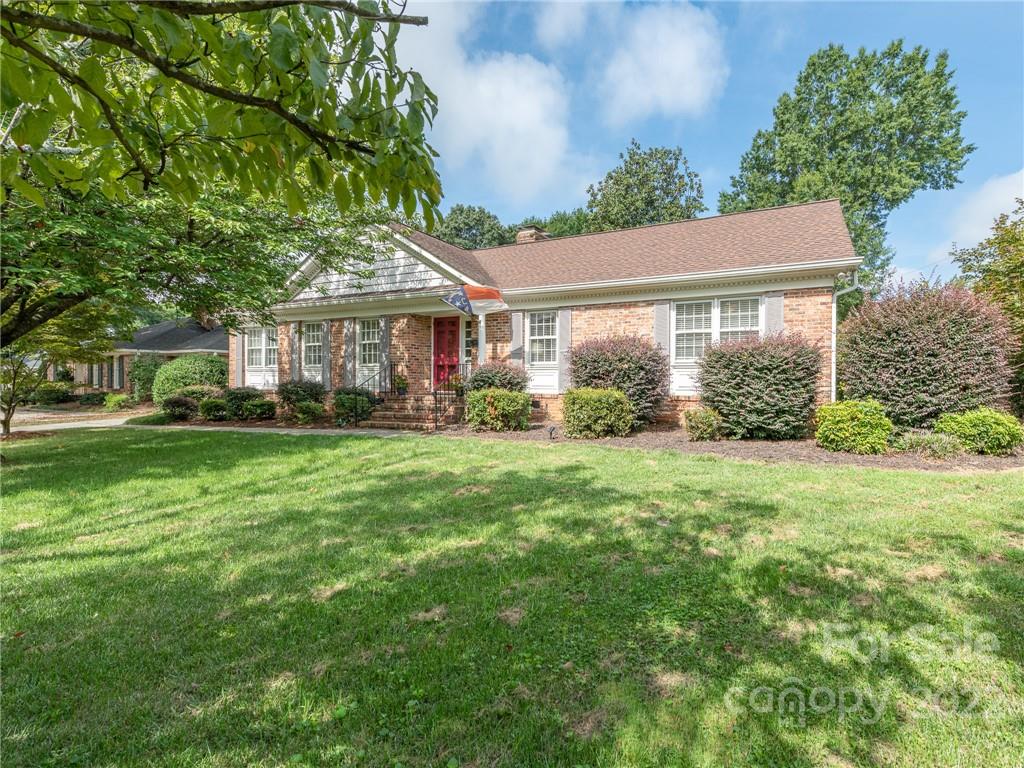5422 Sharon Road Charlotte, NC 28210 - Photo 1 of 45 Gallery Image 1