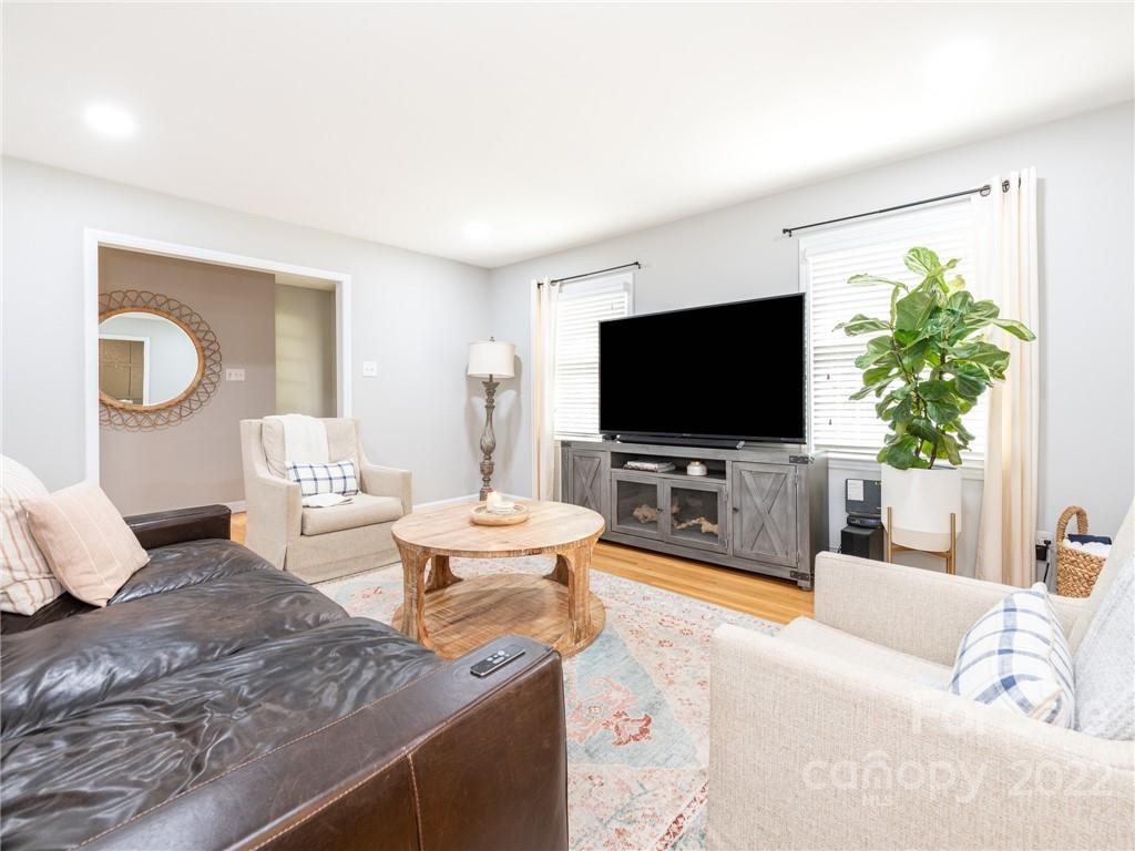 5422 Sharon Road Charlotte, NC 28210 - Photo 21 of 45 Gallery Image 21