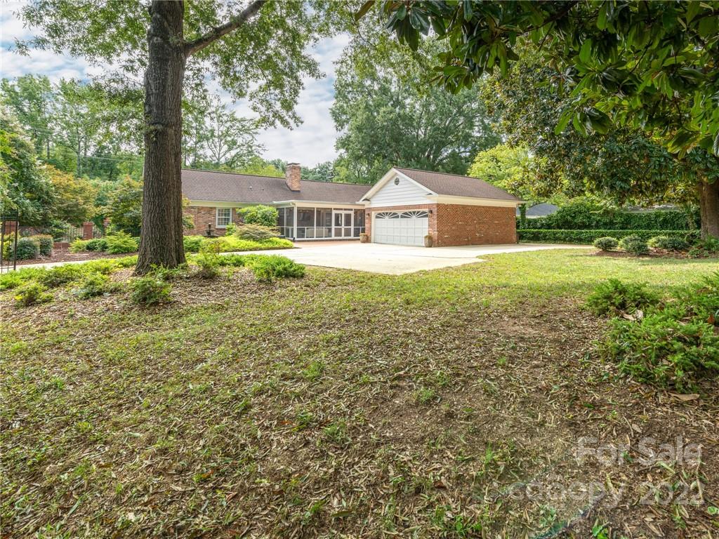 5422 Sharon Road Charlotte, NC 28210 - Photo 44 of 45 Gallery Image 44