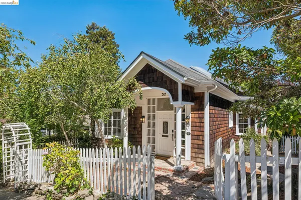 $949,000 | 301 Tunnel Avenue, Richmond, CA 94801