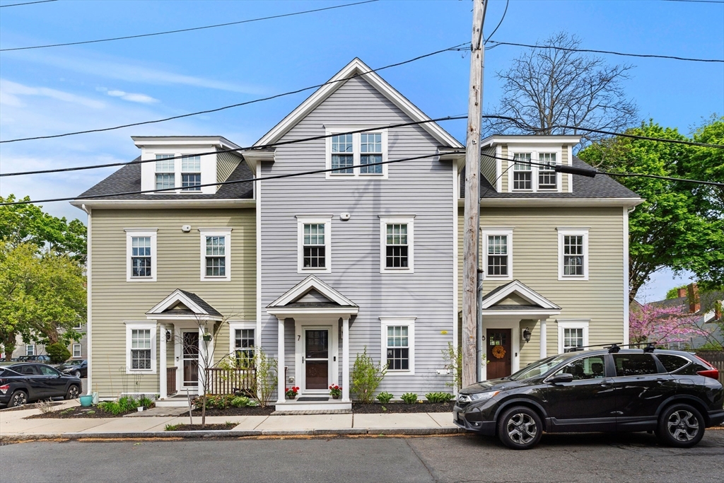 106 Bridge Street, Unit 7 Salem, MA 01970 - Photo 1 of 36