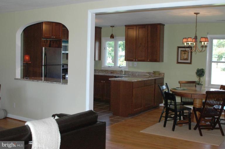 1701 St Marys Road Chester, MD 21619 - Photo 10 of 23 Kitchen/Dining Room