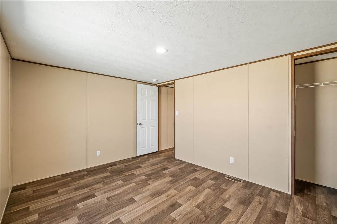 13205 South Water Reed Way Topock, AZ 86436 - Photo 29 of 37 a view of an empty room