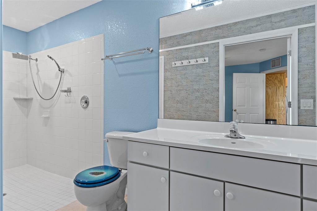 407 Montpelier Court Spring Hill, FL 34608 - Photo 26 of 38