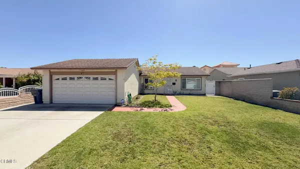 $785,500 | 634 Foxglove Place, Oxnard, CA 93036