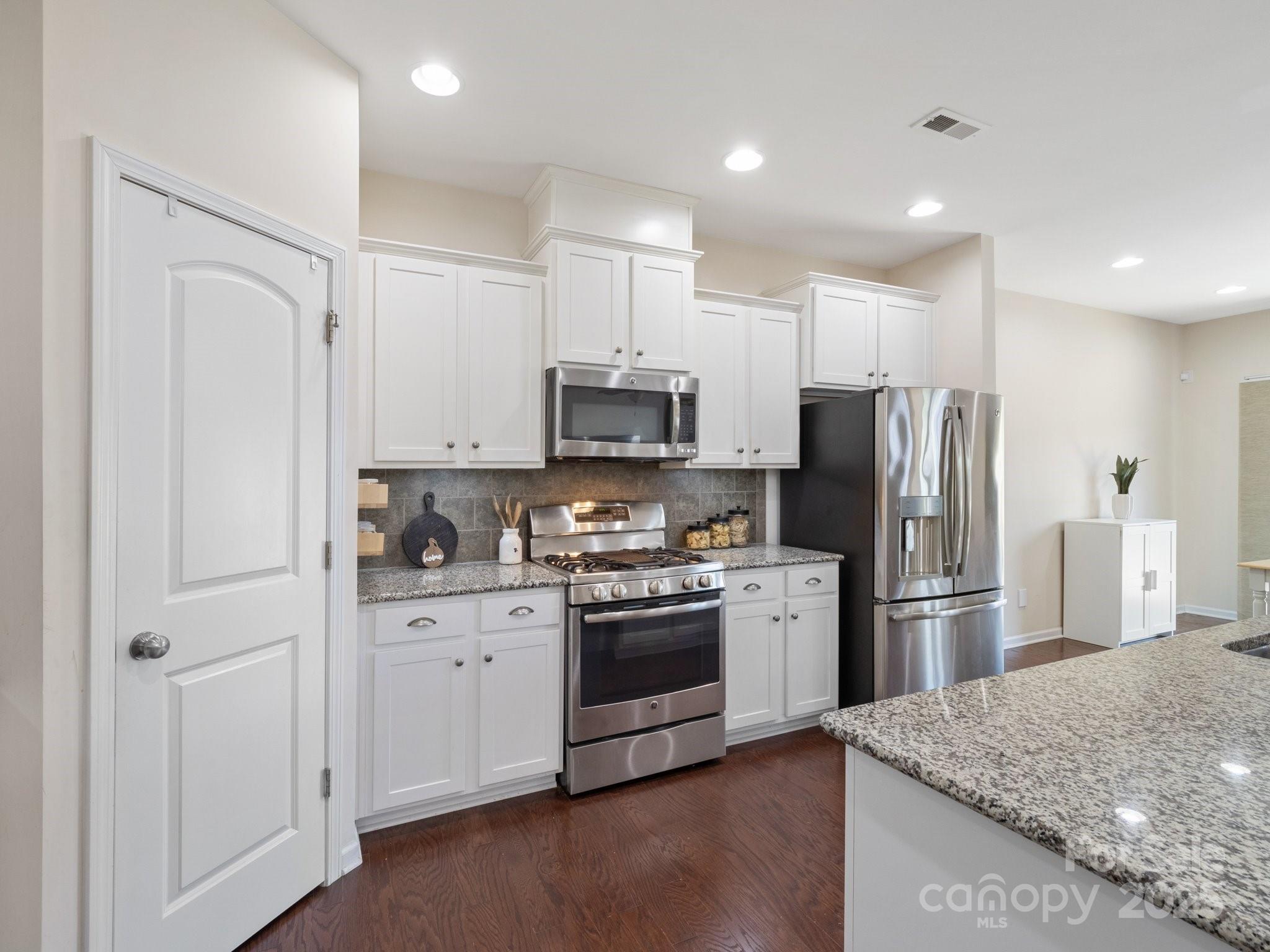 79411 Ridgehaven Road Lancaster, SC 29720 - Photo 3 of 45 Gallery Image 3
