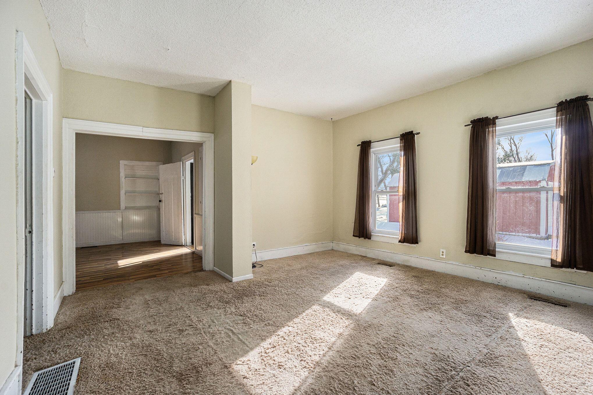 317 South Parham Road Bronson, MI 49028 - Photo 7 of 20 006_file_1255