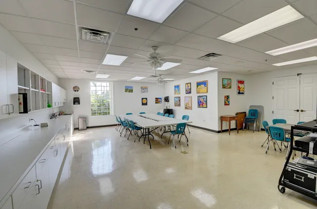 $3,000 | 7910 Laina Lane, Unit 3, Boynton Beach, FL 33437