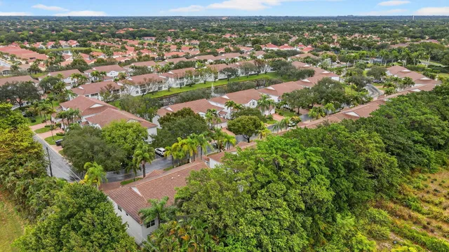 $3,000 | 7910 Laina Lane, Unit 3, Boynton Beach, FL 33437