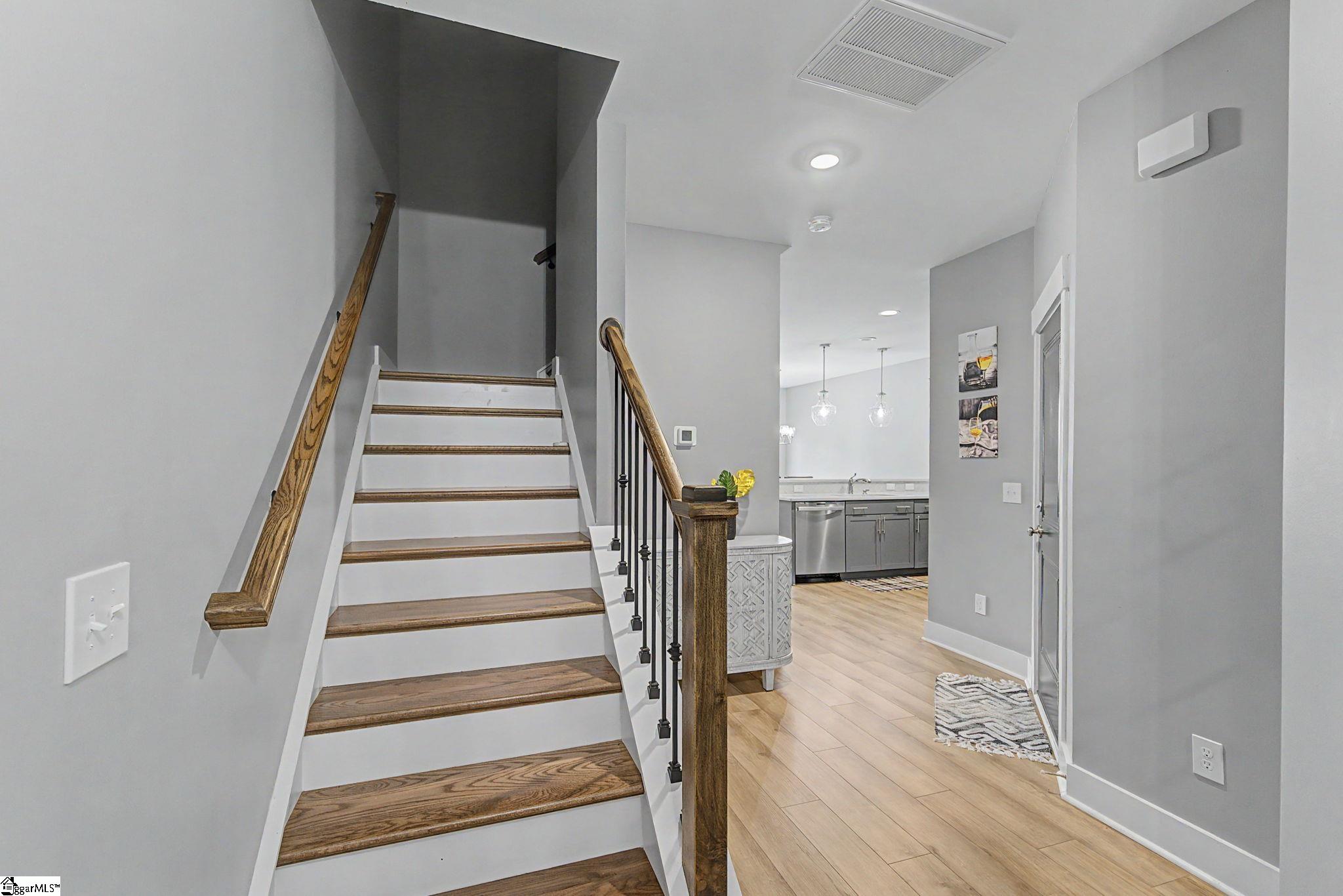 31 Alkanet Way Greenville, SC 29607 - Photo 5 of 48