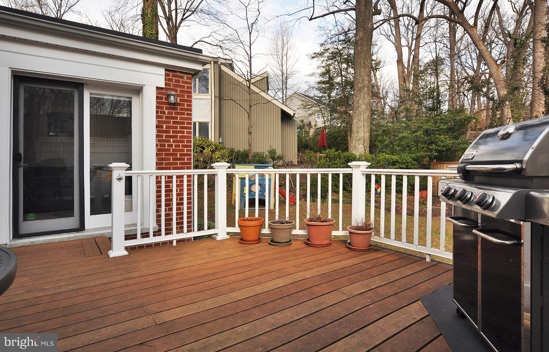 5303 Waneta Road Bethesda, MD 20816 - Photo 14 of 40 Deck off Kitchen and Family Room