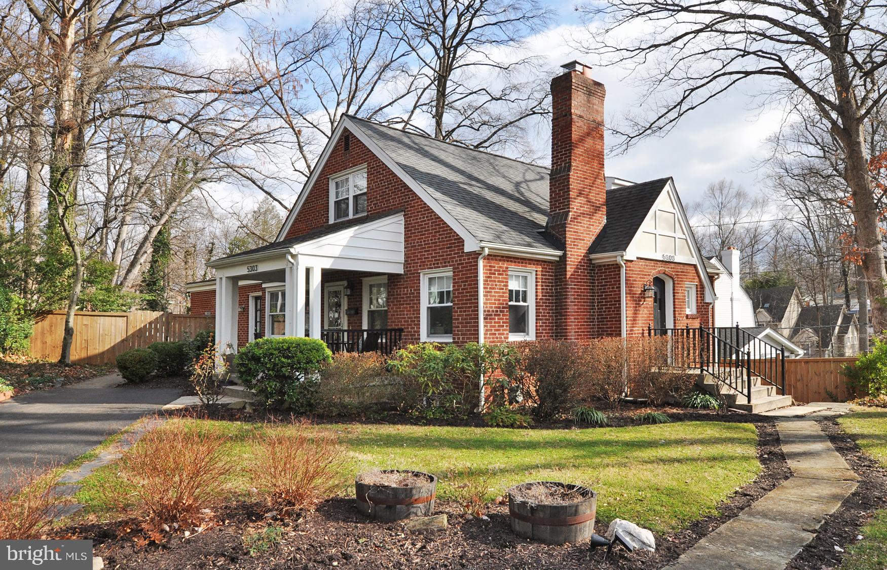5303 Waneta Road Bethesda, MD 20816 - Photo 3 of 40 Gallery Image 3