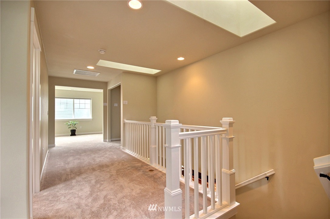 4900 Northeast 25th Street Renton, WA 98059 - Photo 11 of 25