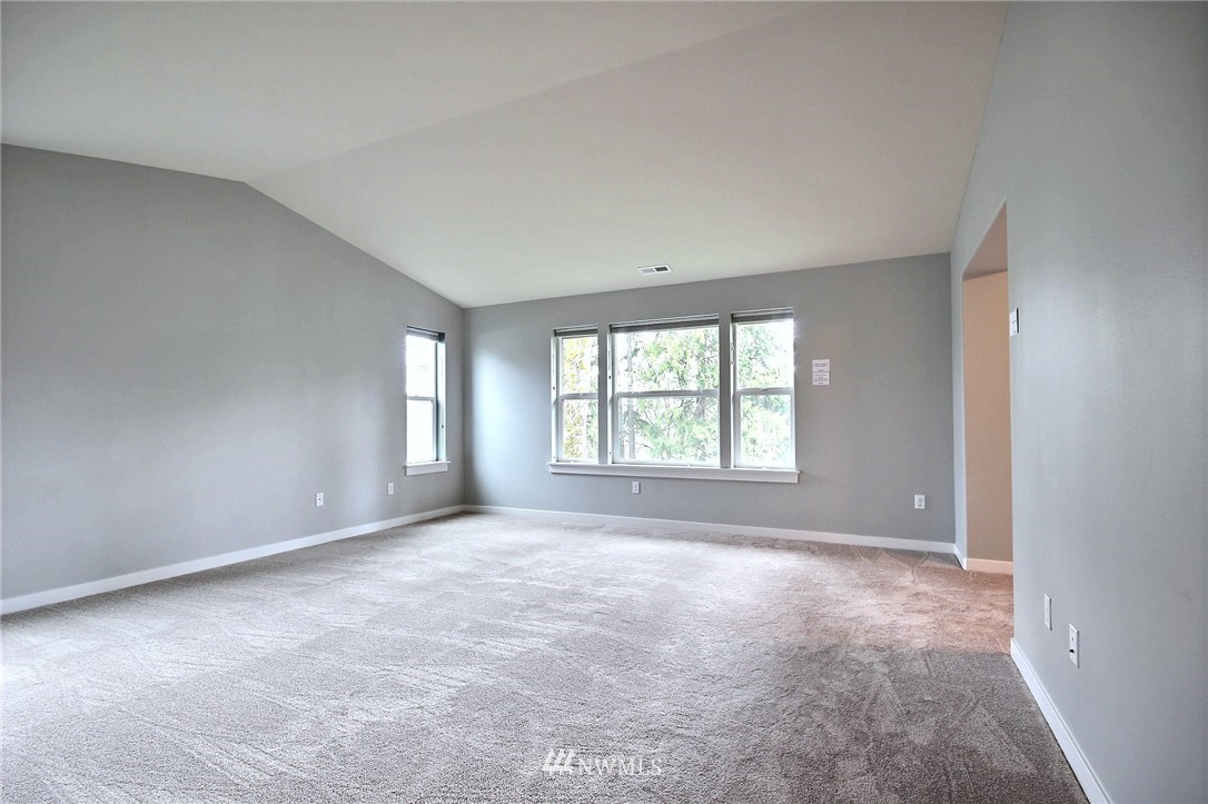4900 Northeast 25th Street Renton, WA 98059 - Photo 12 of 25