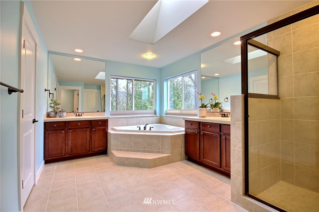 4900 Northeast 25th Street Renton, WA 98059 - Photo 13 of 25