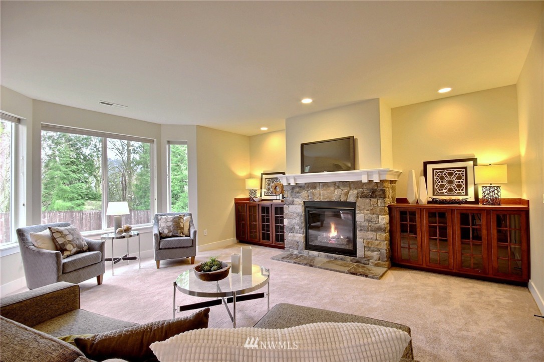 4900 Northeast 25th Street Renton, WA 98059 - Photo 5 of 25