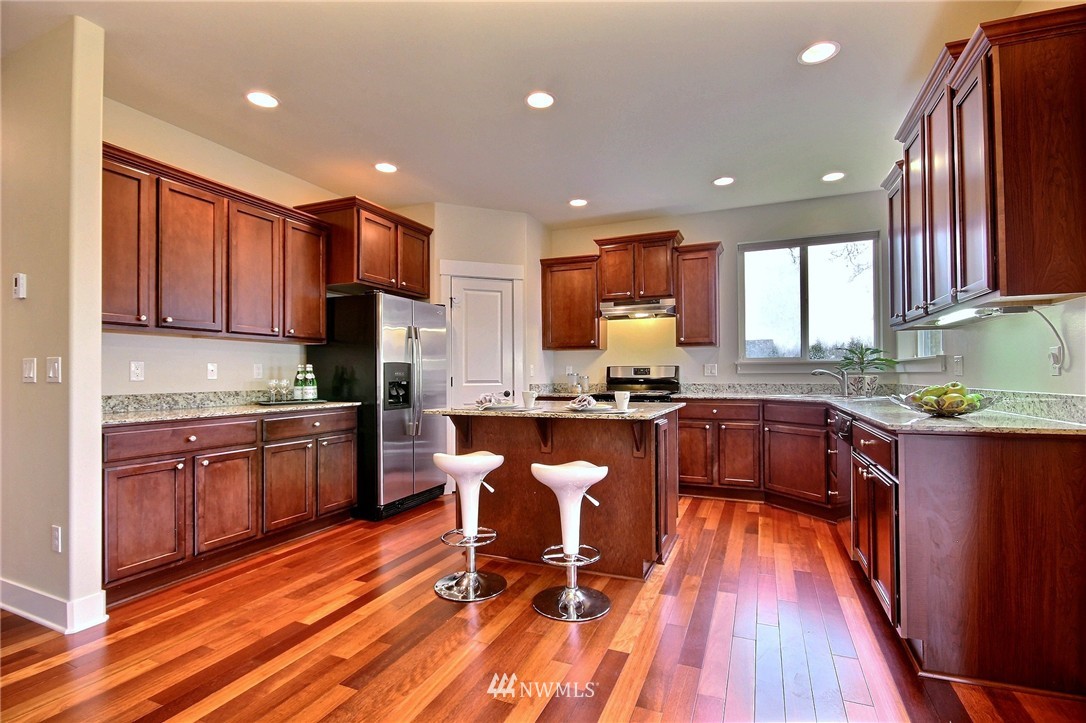 4900 Northeast 25th Street Renton, WA 98059 - Photo 7 of 25