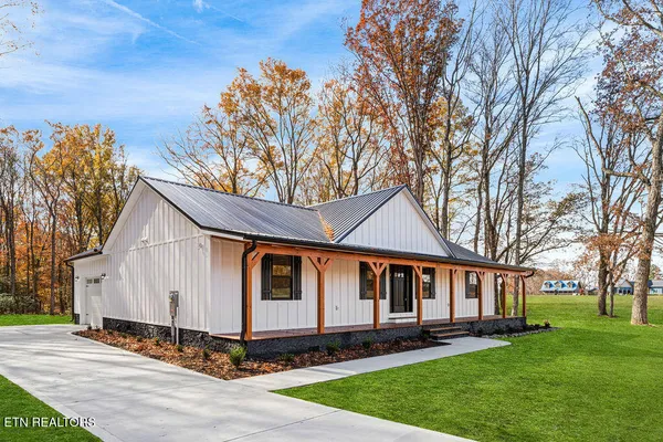 $629,900 | 231 Sunset Boulevard, White Pine, TN 37890
