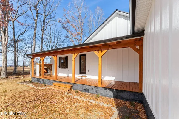 $629,900 | 231 Sunset Boulevard, White Pine, TN 37890