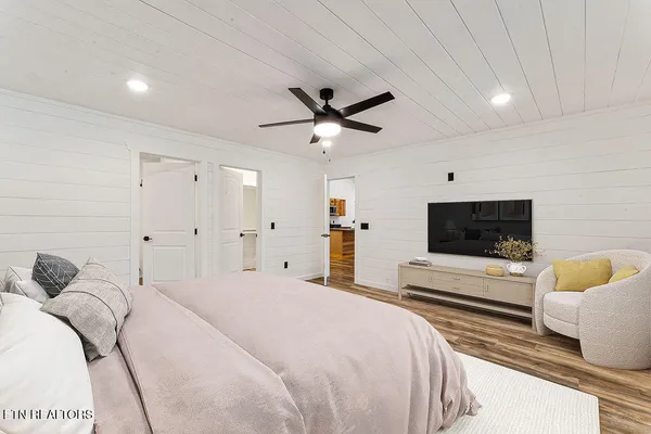 $629,900 | 231 Sunset Boulevard, White Pine, TN 37890