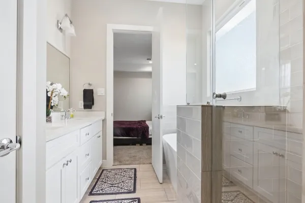 $2,250 | 5904 Gardendale Drive, Unit E, Houston, TX 77092