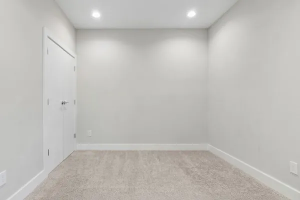 $2,250 | 5904 Gardendale Drive, Unit E, Houston, TX 77092