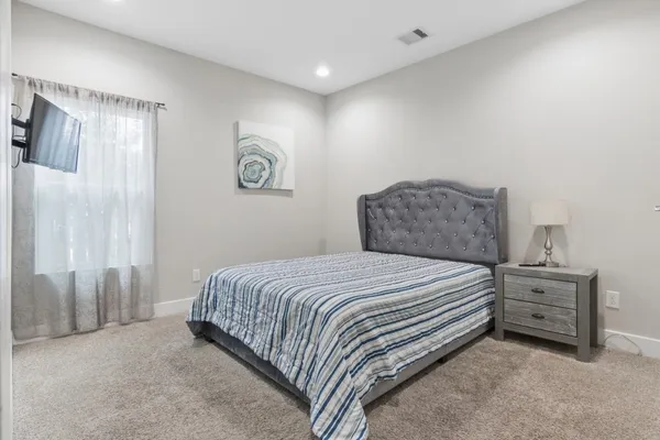 $2,250 | 5904 Gardendale Drive, Unit E, Houston, TX 77092