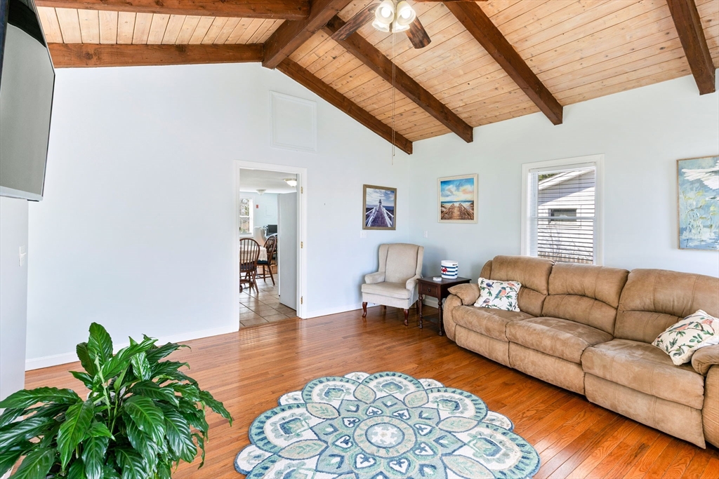 10 Regent Avenue Wareham, MA 02571 - Photo 13 of 39