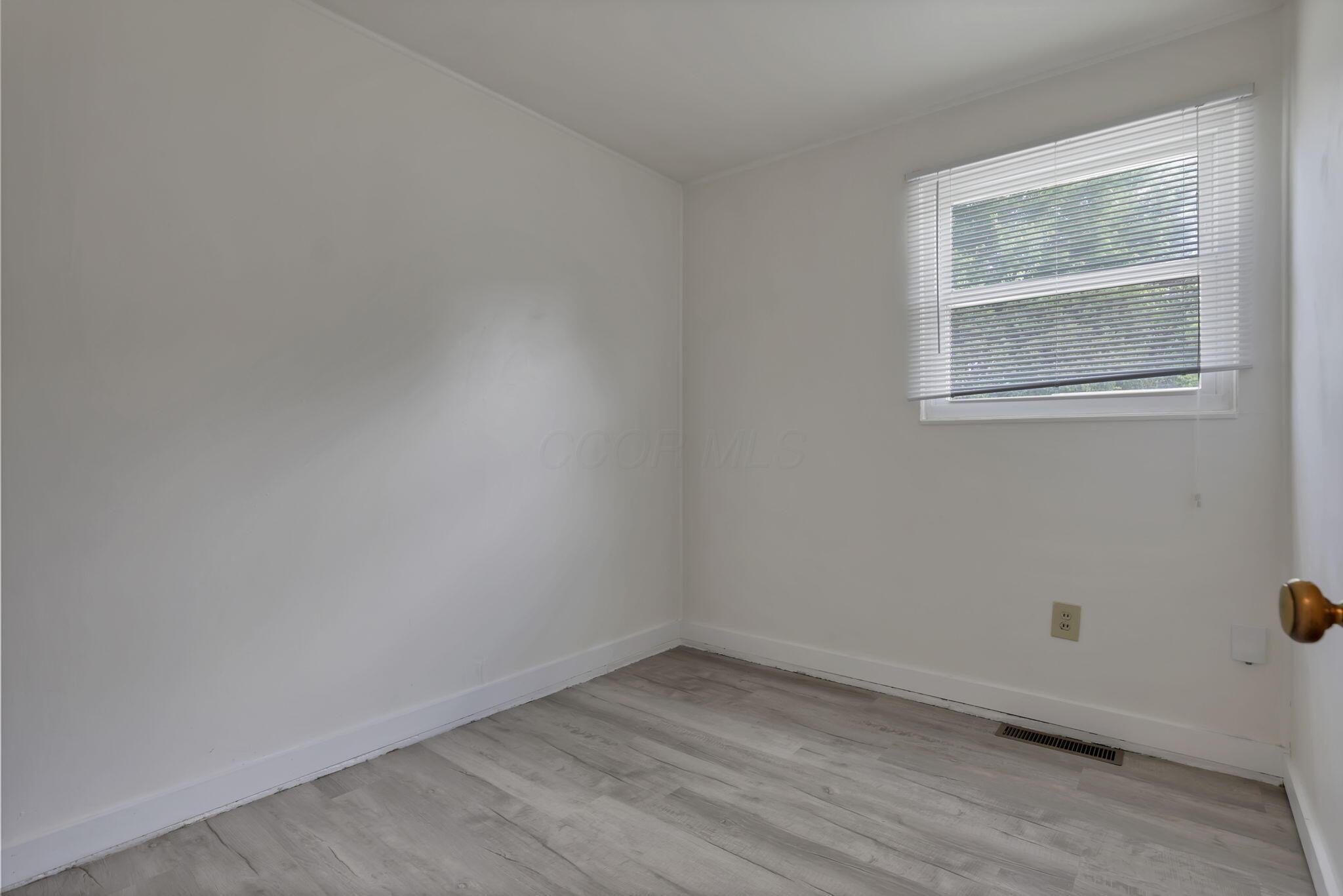 1848 Milden Road Columbus, OH 43221 - Photo 38 of 56 21-web-or-mls-0V3A2237