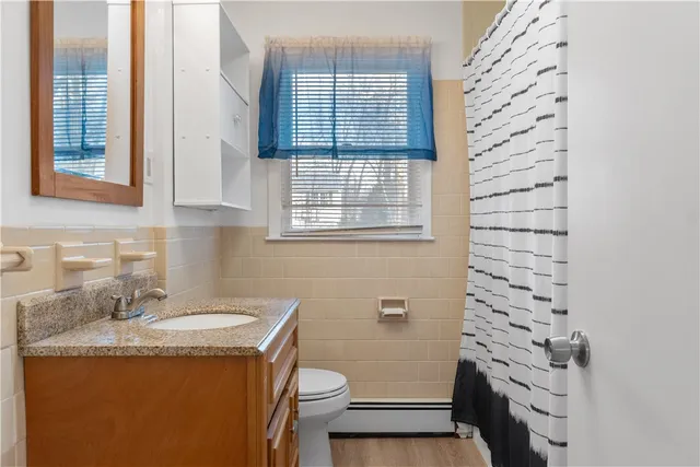 $440,000 | 159 Old County Road, Smithfield, RI 02917